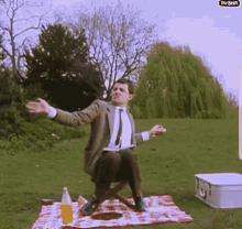 0BEC19EB-7764-4DA8-AD2E-3152C930646B.gif