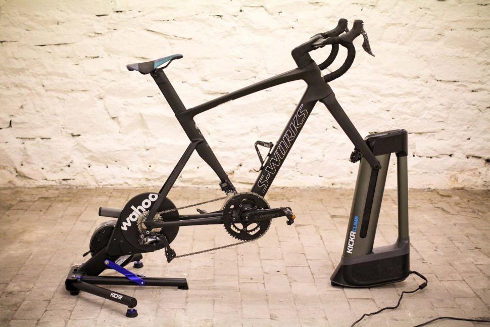 wahoo-kickr-climb-indoor-grade-simulator-full-set.jpg