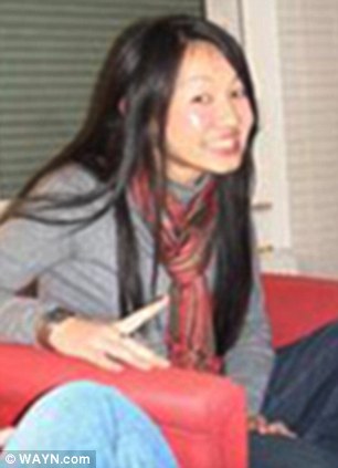 article-2320217-19A53C01000005DC-869_306x423.jpg