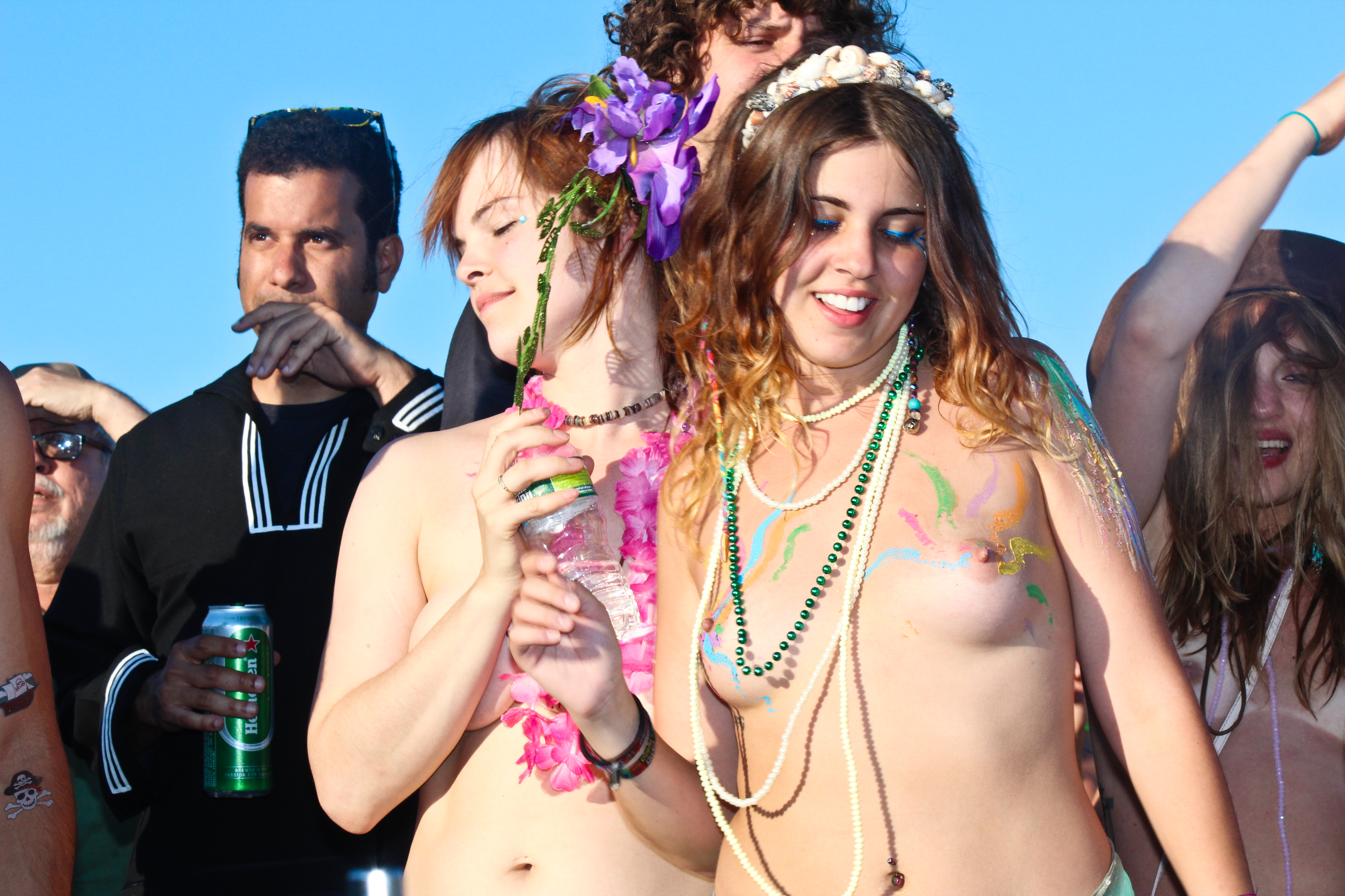 Coney_Island_Mermaid_Parade_2012_(58).jpg