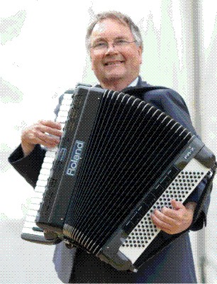 alex_and_roland_accordion.jpg
