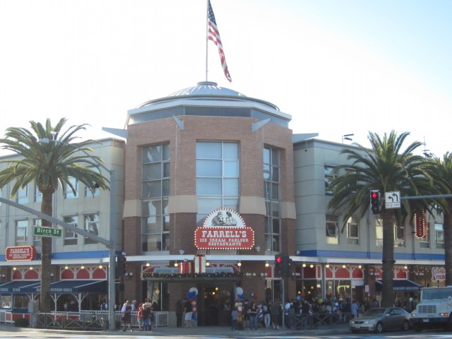 Farrells-Ice-Cream-Parlour-640x480.jpg