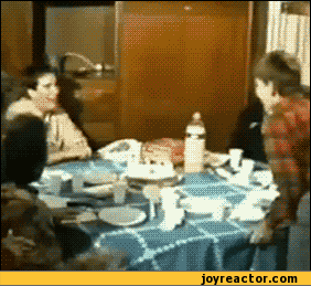 gif-birthday-cake-table-414148.gif