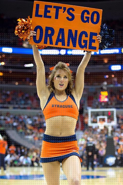 syracuse-cheerleaders-make-orange-sexy-L-6bYX6T.jpeg