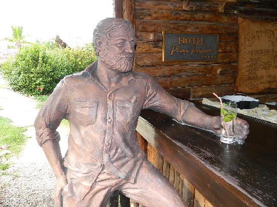 ernest-hemingway-mojito.jpg