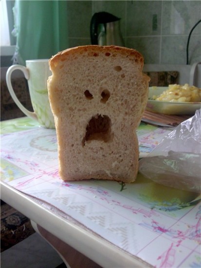 evil-russian-bread.jpg