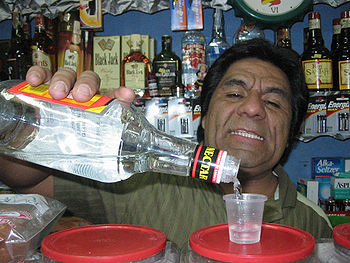 350px-Aguardiente.jpg