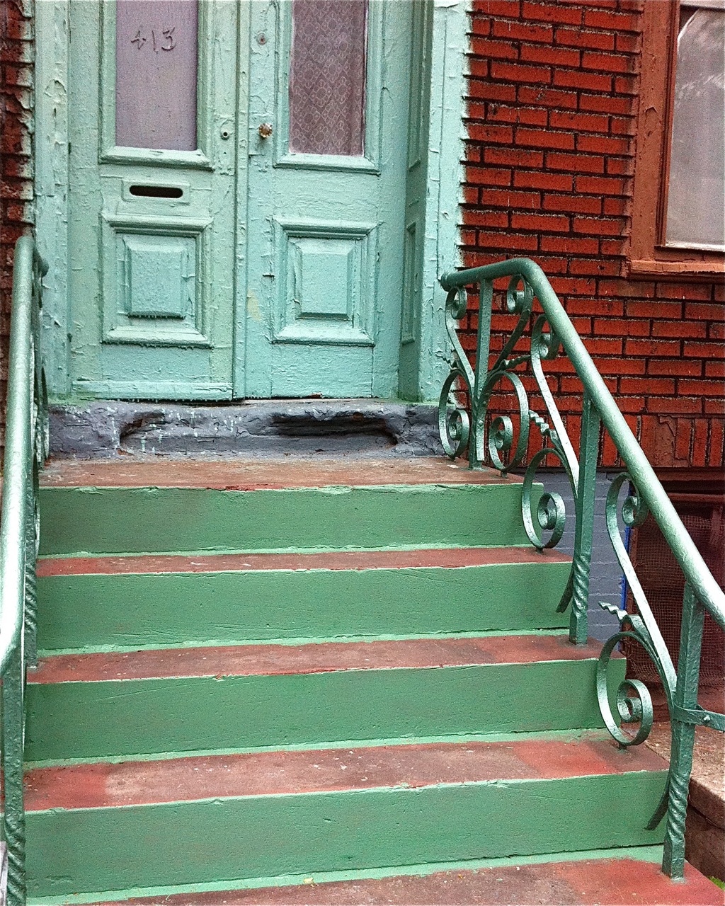 stoop17%253D.jpg