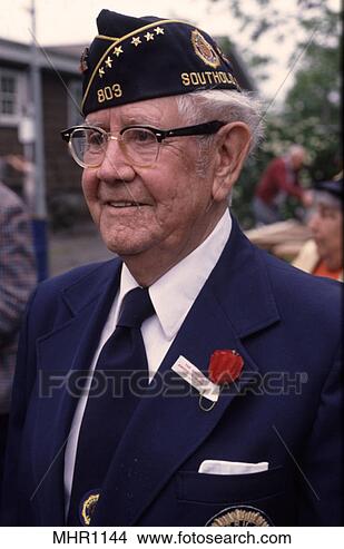 portrait-world-war_~MHR1144.jpg