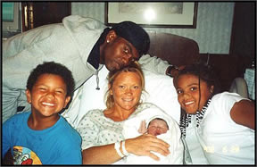 Randy%20Moss.%20Family%20pic.jpg