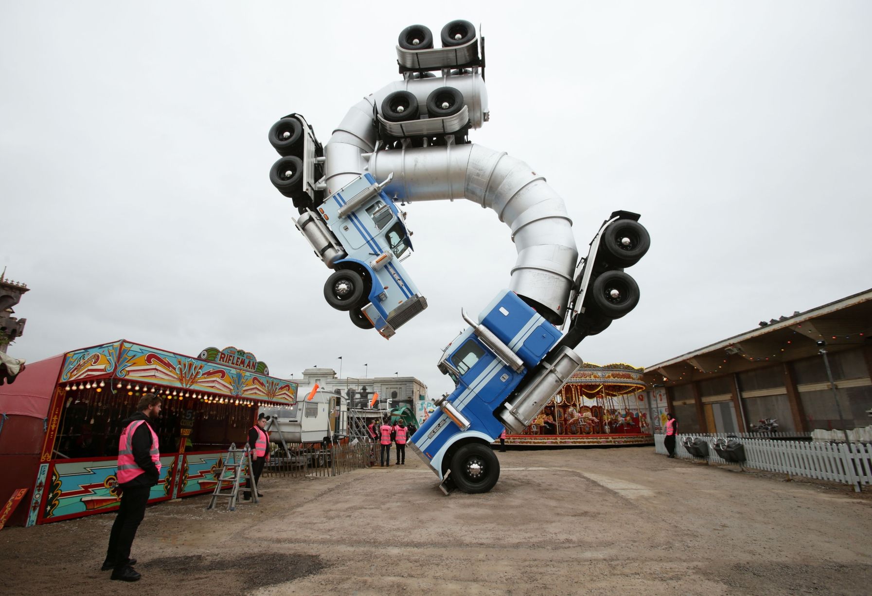 Dismaland3.jpg