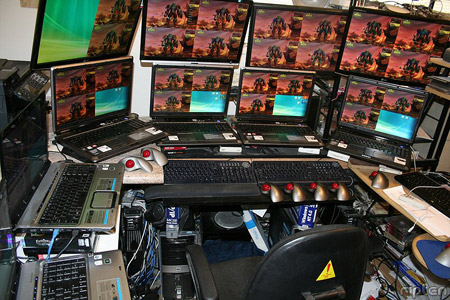 cool_computer_setup_3.jpg