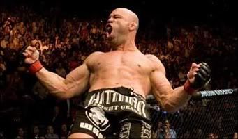 wanderlei-silva-cage.jpg