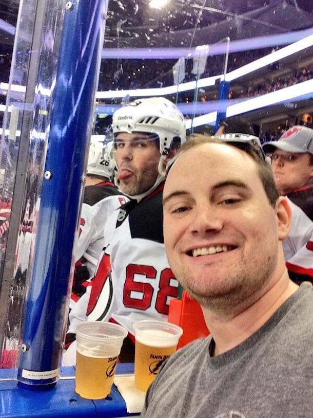 jagr-photobomb.jpg