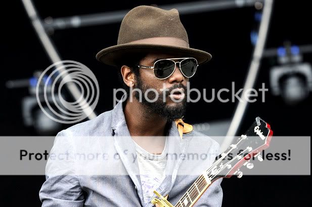 2239689-gary-clark-jr-bonnaroo-2012.jpg