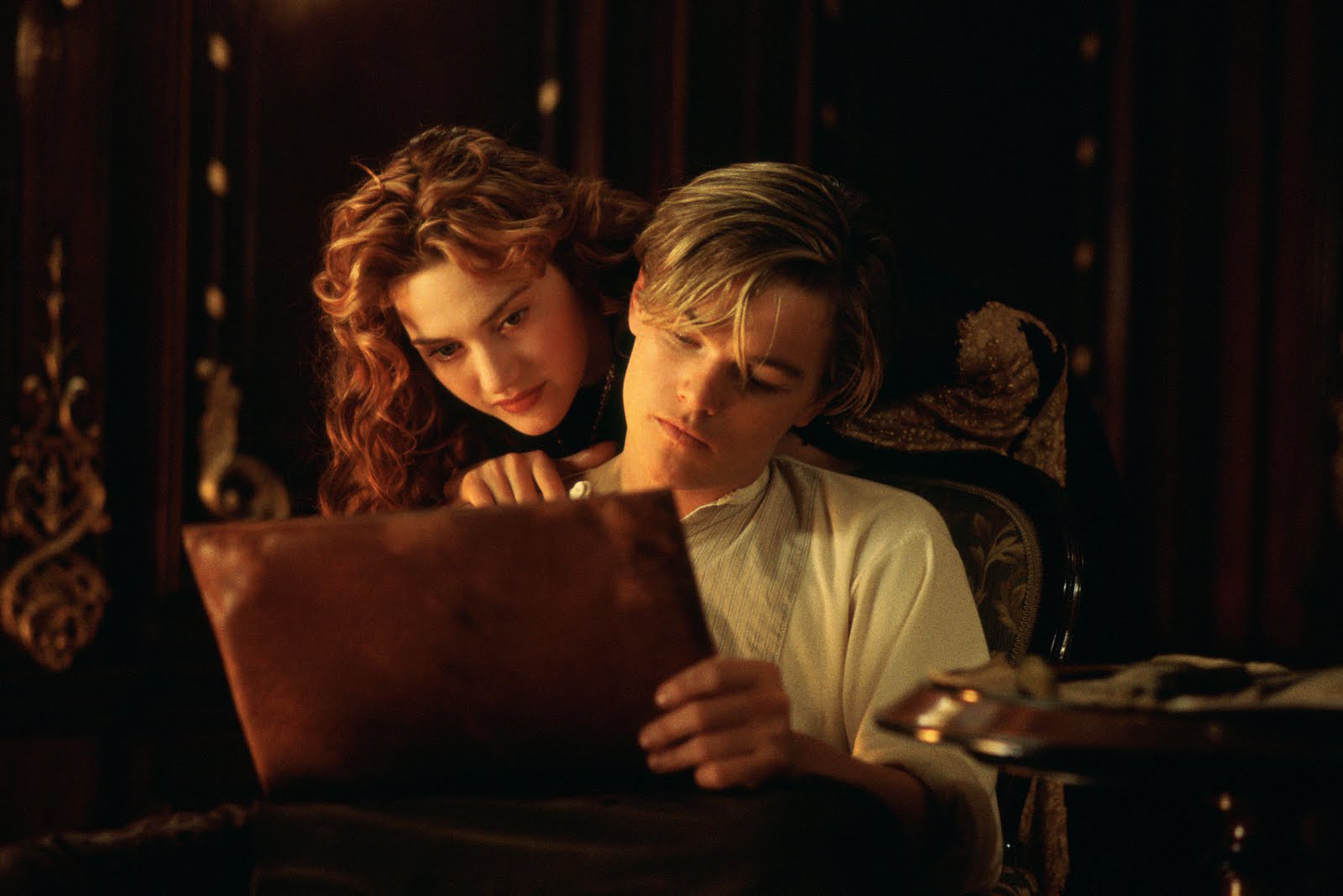 kate-winslet-leonardo-di-caprio-titanic-3d.jpg