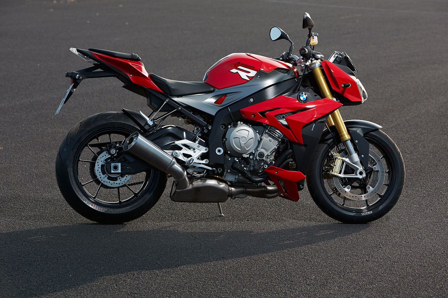 bmw-s1000r-2014-3g.jpg