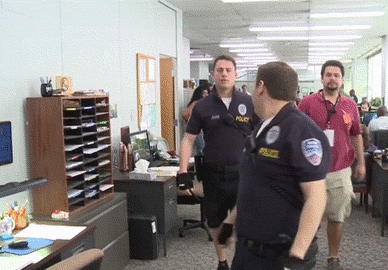 tumblr_m1g71iWfK71qelr4fo1_r1_400.gif