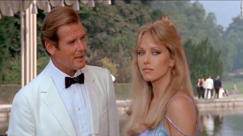 210104102245-tanya-roberts-a-view-to-a-kil-exlarge-169.jpg