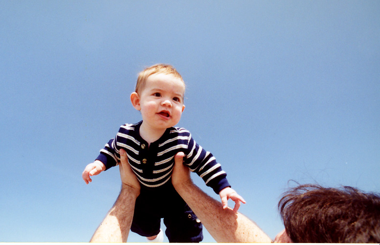 flying%20baby.jpg