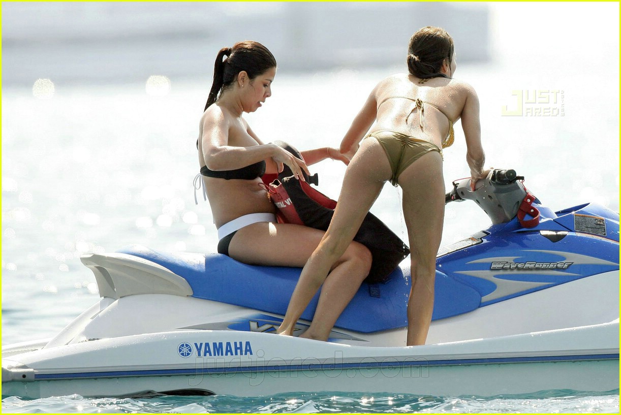 03-eva-longoria-ass.jpg
