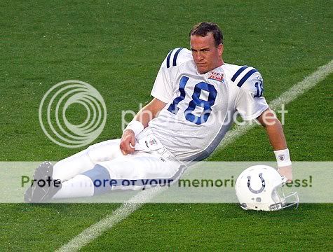 Peyton-Manning-sitting-down.jpg