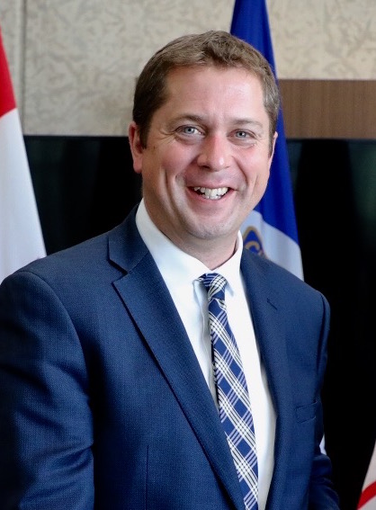 Andrew_Scheer_with_Winnipeg_Mayor_Brian_Bowman_%2837017567232%29.jpg